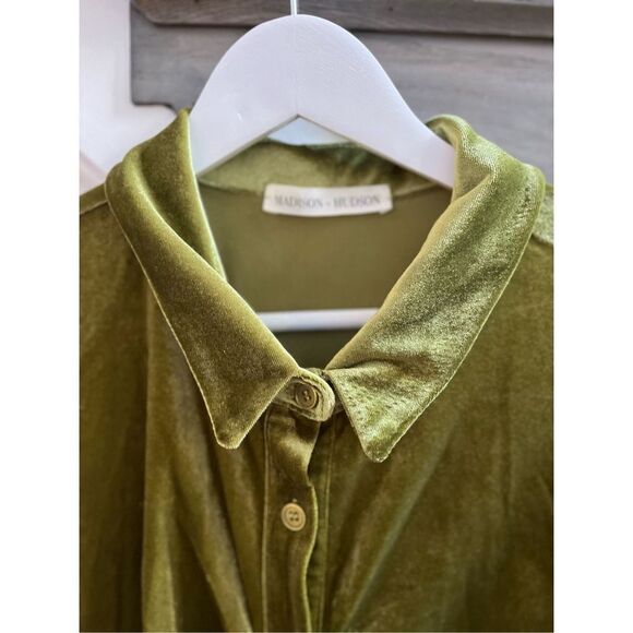 Madison & Hudson Moss Green Ruched Bust Velvet MIDI Dress sz L EUC - Picture 3 of 6